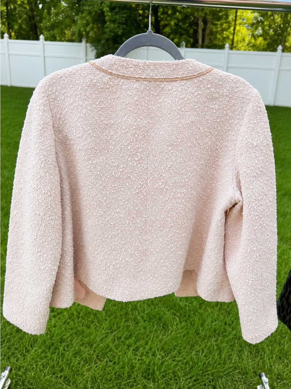 Express Pink Bouclé Collarless Gold Button Chain Trim Jacket XL NWT - Picture 6 of 16